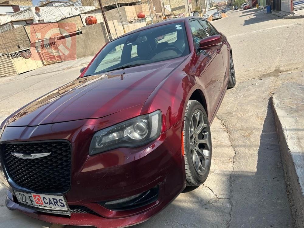 كرايسلر 300